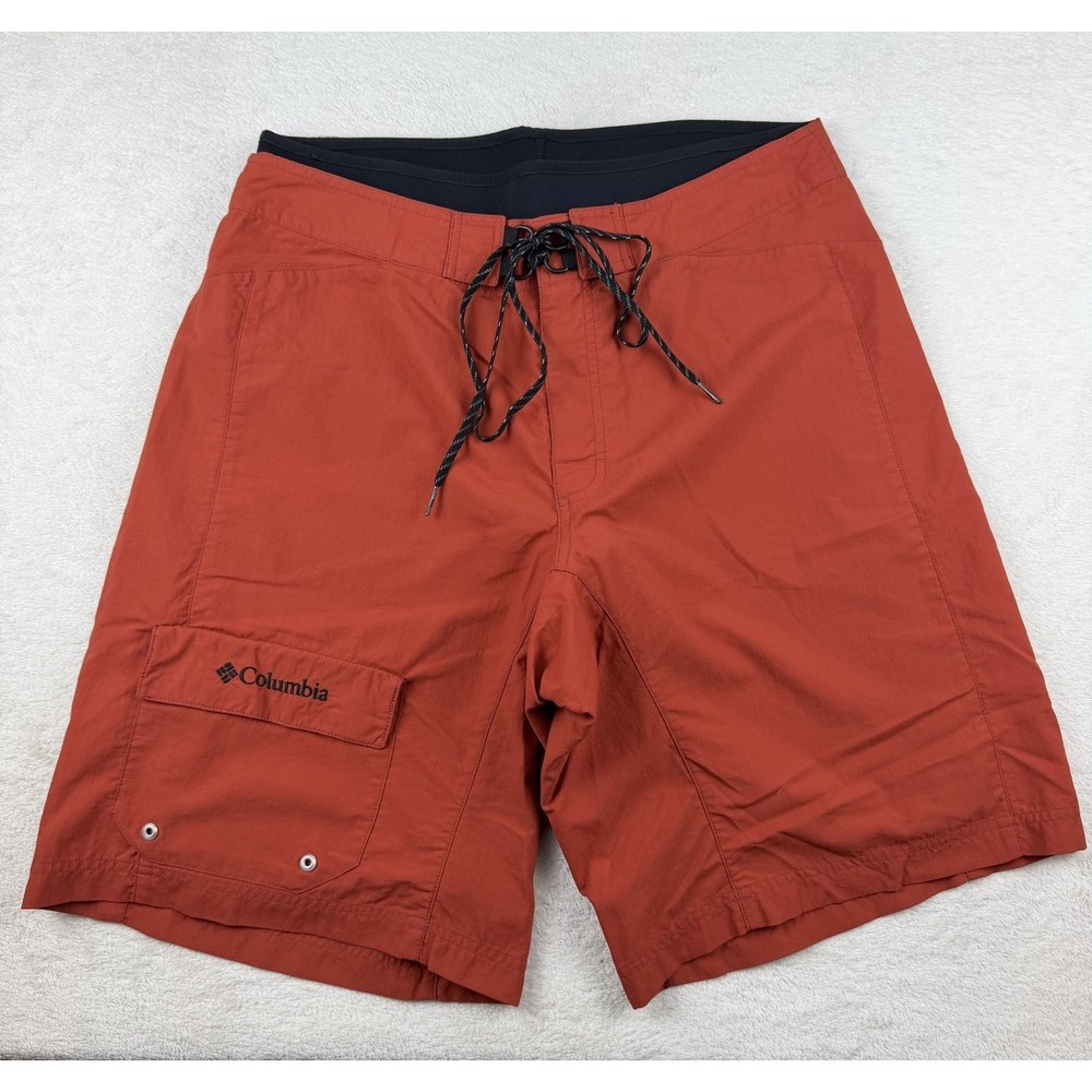 Columbia Titanium Interchange Men's Size M Board Wetsuit Shorts Rubber Nylon